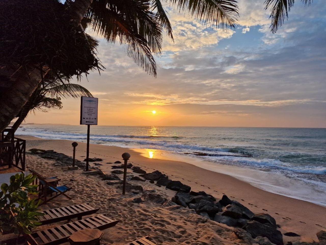Panorama Beach Hotel Тангалле Екстер'єр фото